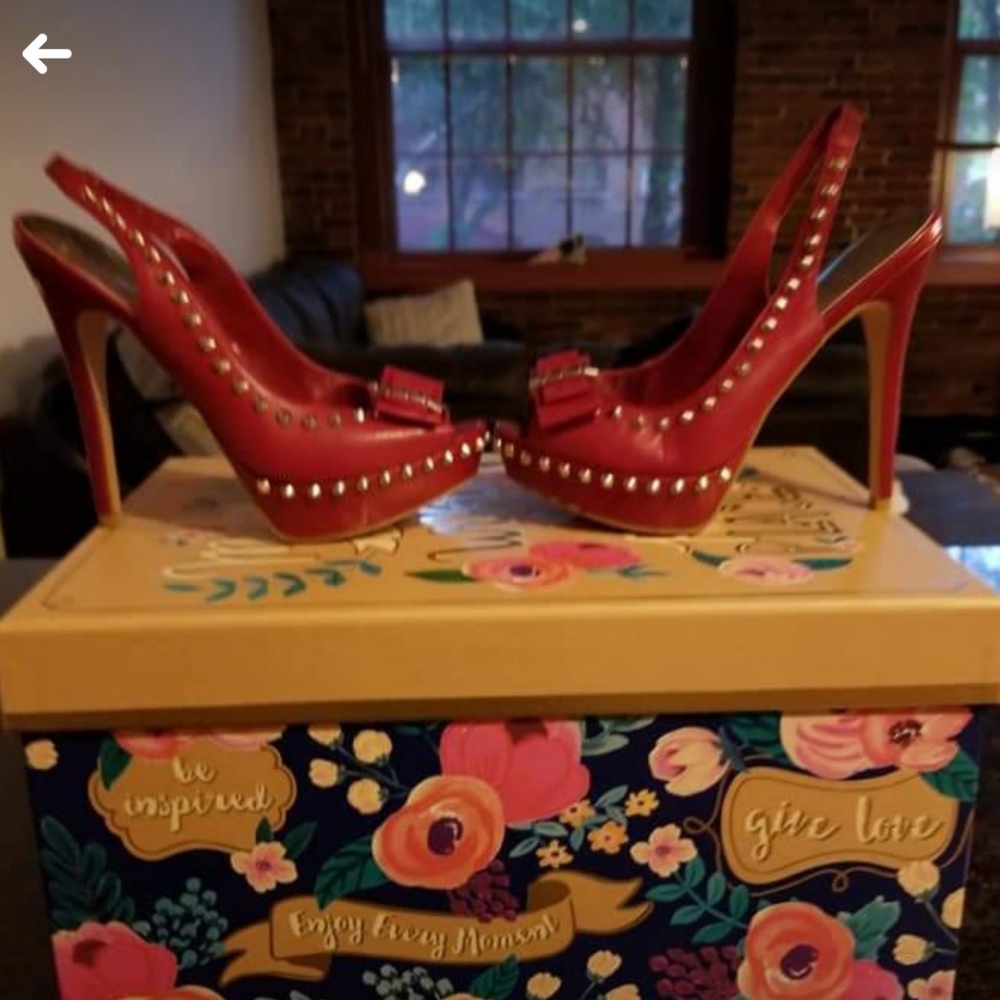 Embellished Peep-Toe Pumps